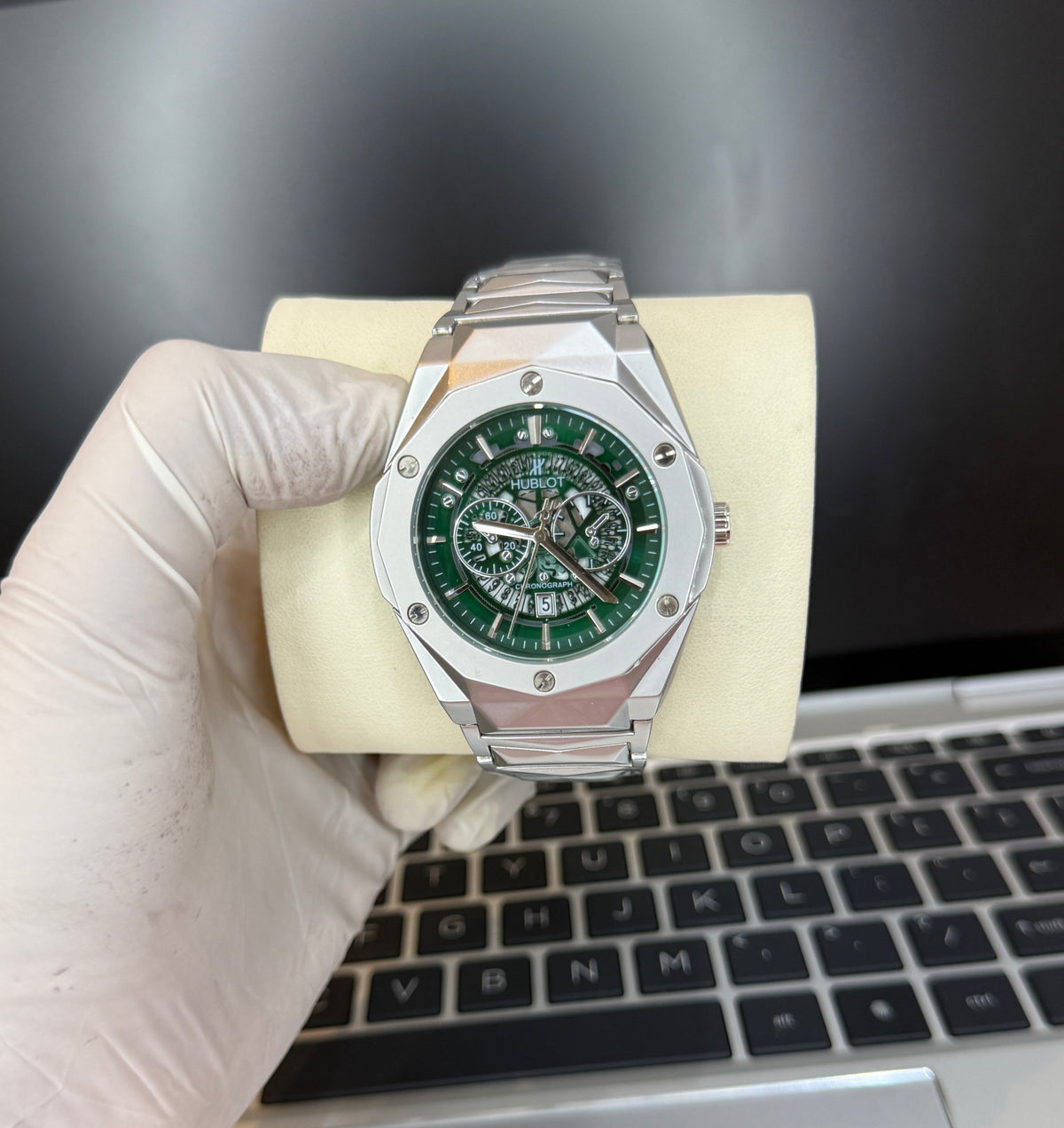 Hublot Date Working Master Lock